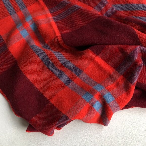 Vintage 100% Wool Red Blue Plaid Picnic Blanket - Picture 2 of 4